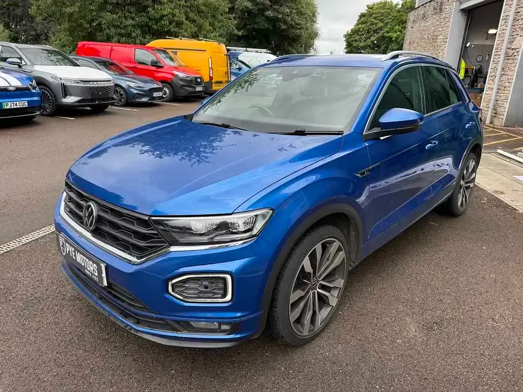 Used VW T-Roc R-line 150 HP (110 kW) 2021 Blue SUV
