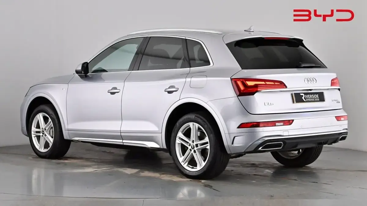 Used Audi Q5 S-Line 299 HP (219 kW) 2022 Floret silver SUV