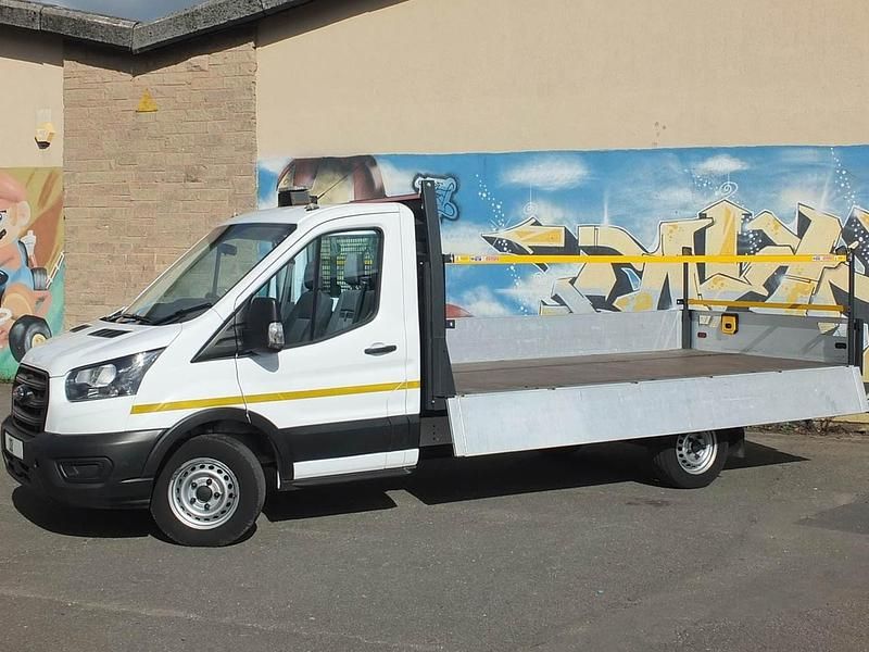 Usado Ford Transit 130 HP (95 kW) 2022 Branco