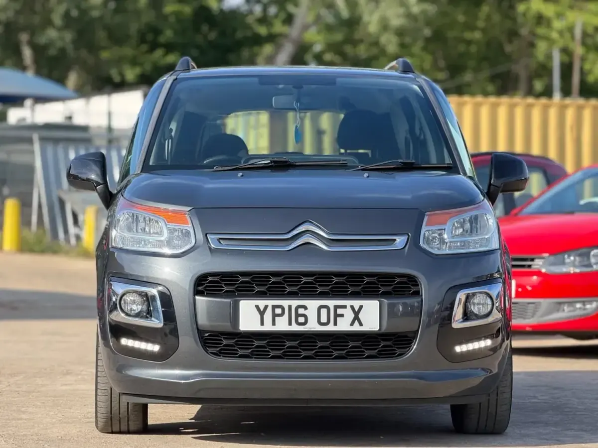 Usado Citroën C3 Picasso 2016 Gris Monovolumen