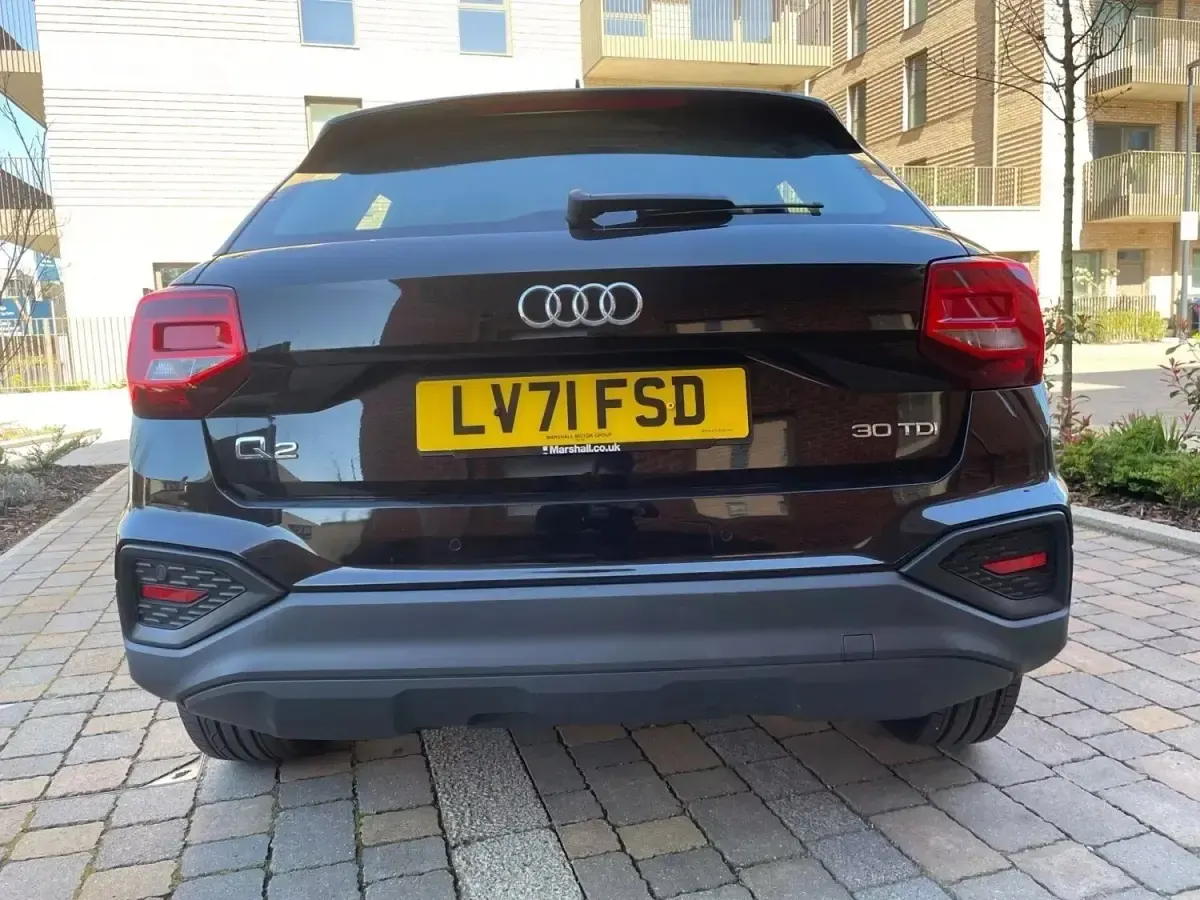 Begagnad Audi Q2 Design 150 HK (110 kW) 2021 Svart SUV