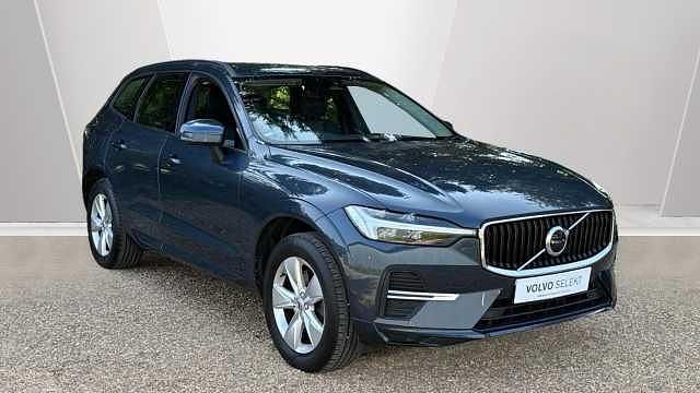 Used Volvo XC60 Momentum 247 HP (181 kW) 2022 SUV