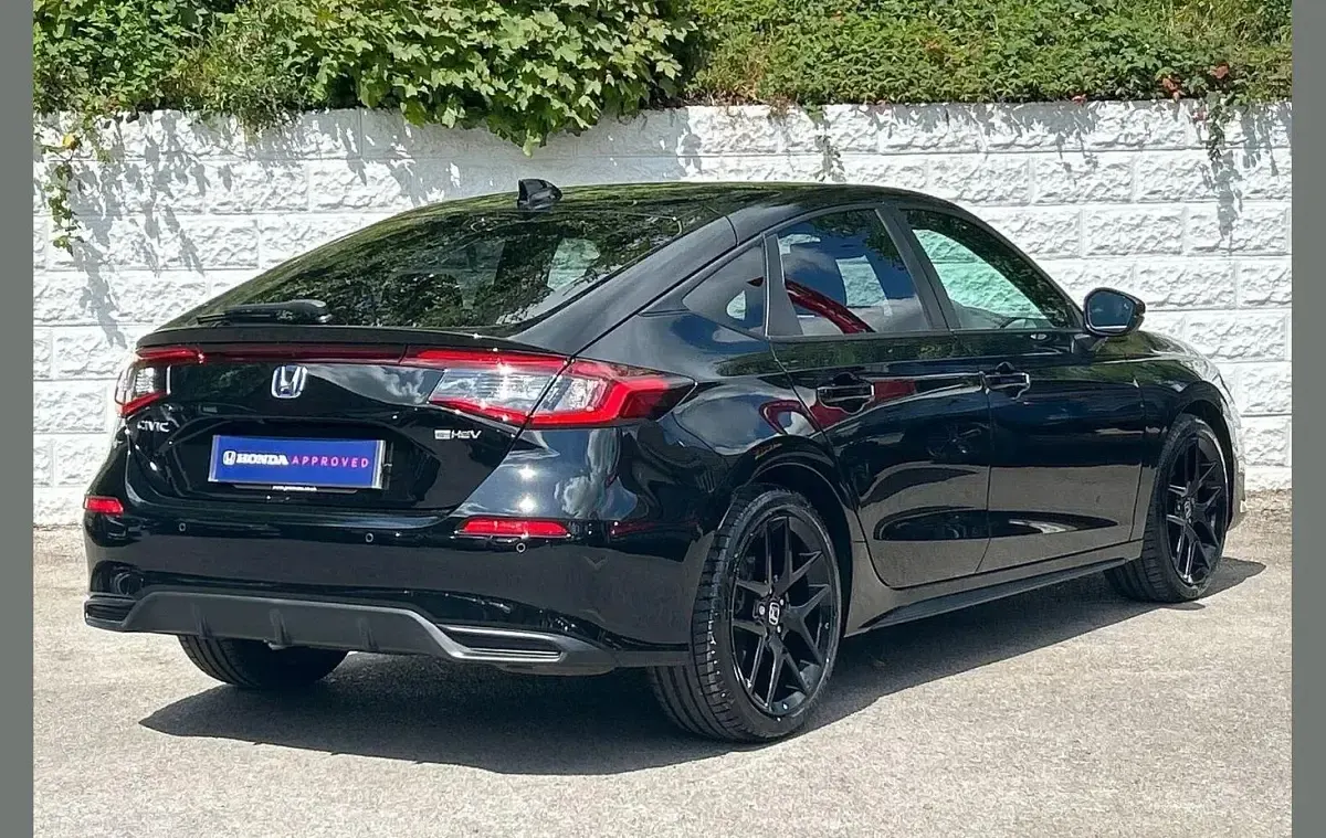 Used Honda Civic Sport 143 HP (105 kW) 2025 Crystal black Hatchback