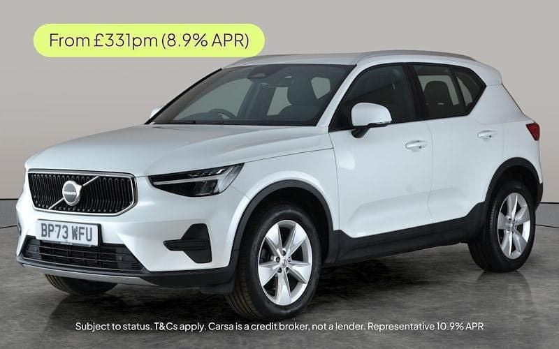 White Used 2024 Volvo XC40 Core SUV | £21,833 (Good price) - Image 1/2