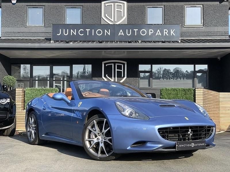 Used Ferrari California 2011 Blue Cabriolet