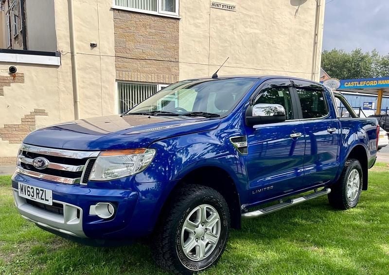 Blue Used 2013 Ford Ranger Limited Pickup | £6,250 (Good price) - Image 1/4