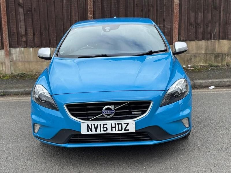 Used Volvo V40 R-Design 2015 Blue Hatchback