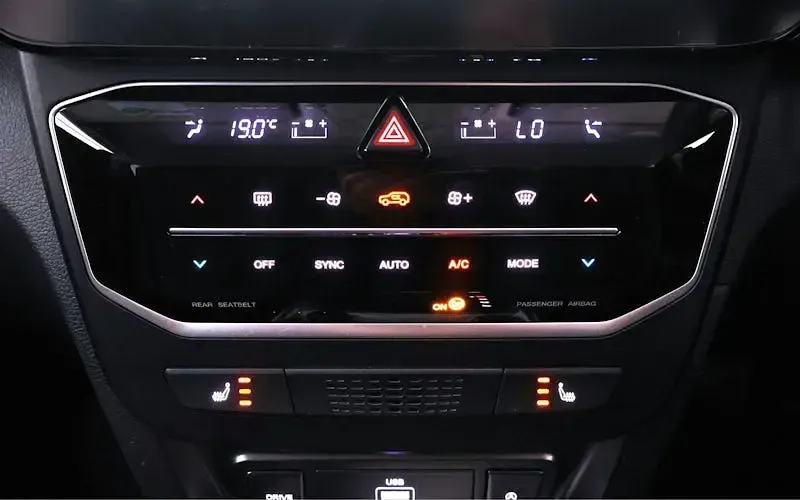 New KGM Tivoli 163 HP (119 kW) 2025 Black SUV