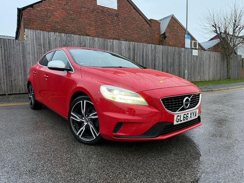 Red Used 2016 Volvo V40 R-Design Pro Hatchback | £5,495 (Fair price) - Image 1/4