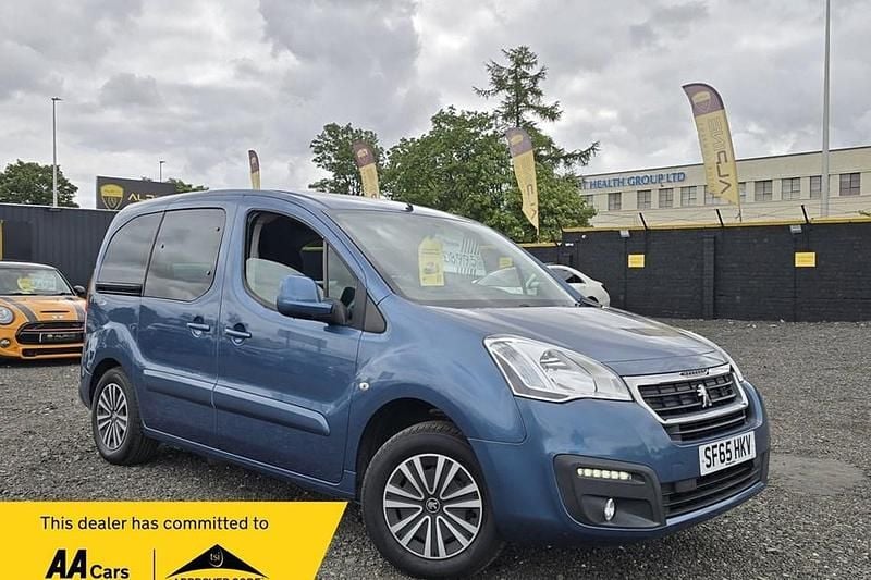 Used Peugeot Partner Tepee Active 98 HP (72 kW) 2016 Blue MPV