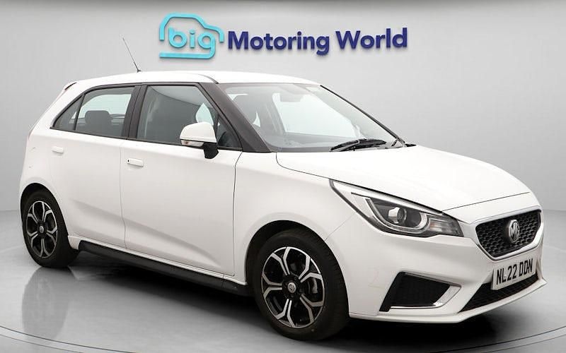 Used 2022 MG MG3 Exclusive Hatchback | £9,800 (Fair price) - Image 1/4