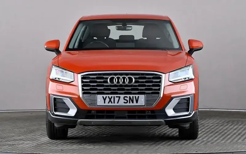 Usado Audi Q2 Sport 150 CV (110 kW) 2017 Naranja SUV