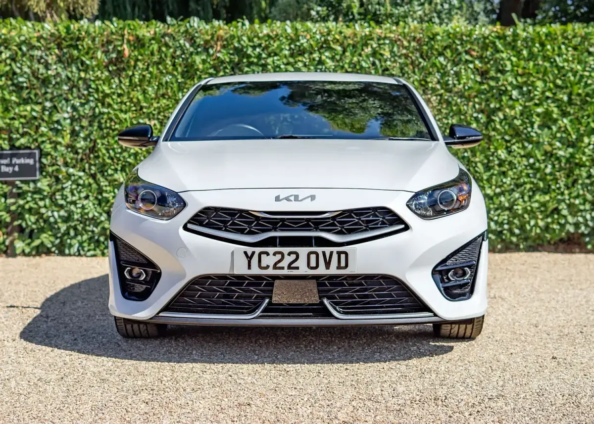 Used Kia ProCeed GT-Line 2022 White Estate
