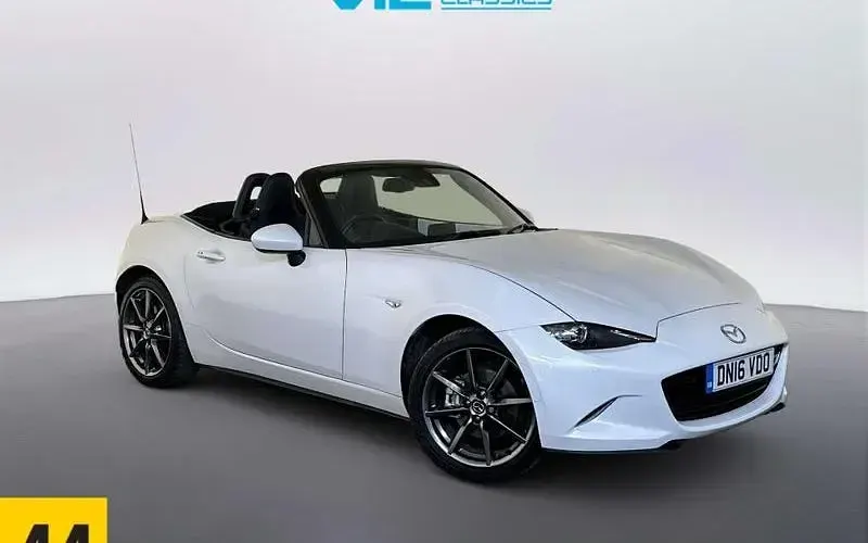 Used Mazda MX5 Inclusive 160 HP (117 kW) 2018 Cabriolet
