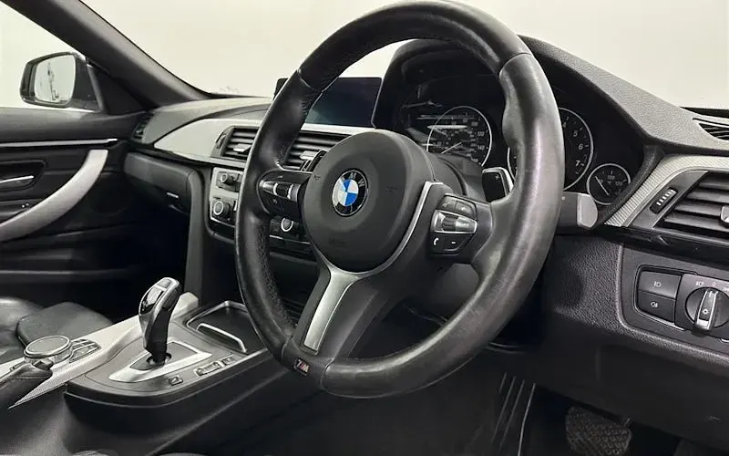 Used BMW 420 Cabriolet M Sport 184 HP (135 kW) 2018 White Cabriolet