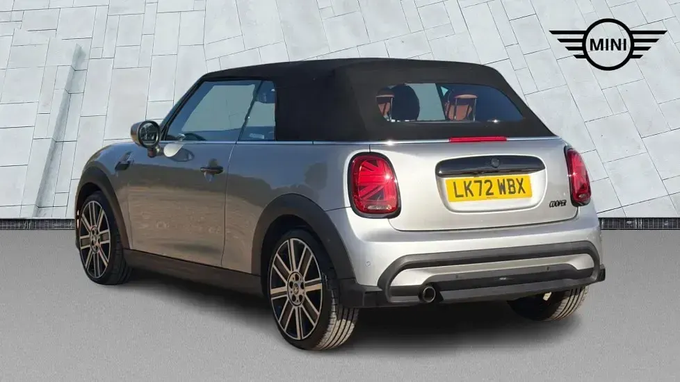 Used Mini Cooper Cabriolet Exclusive 134 HP (98 kW) 2022 Silver Cabriolet