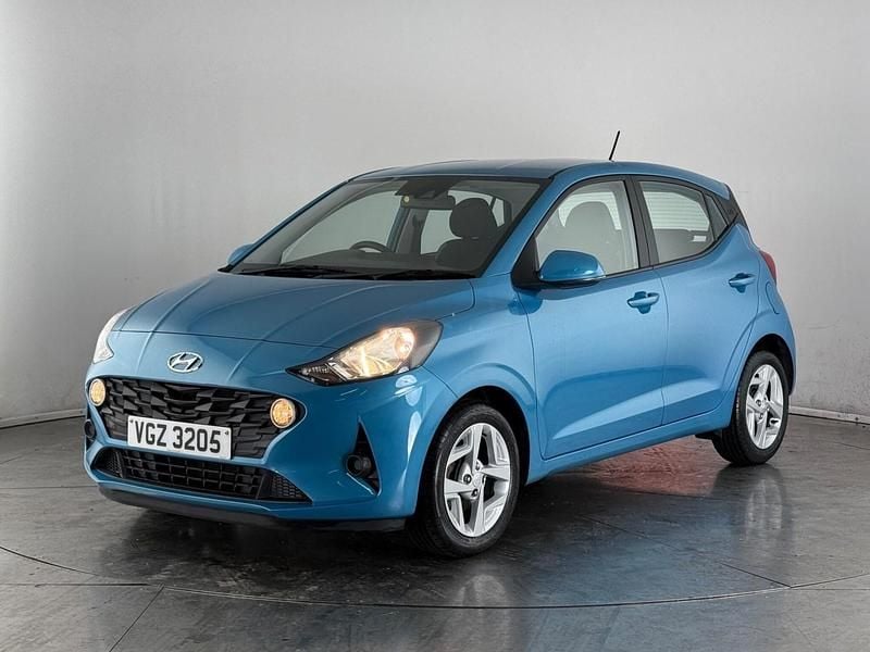 Used Hyundai i10 SE 67 HP (49 kW) 2021 Turquoise Hatchback