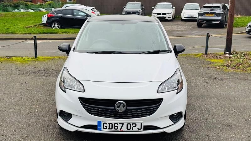 Used Vauxhall Corsa Edition 90 HP (66 kW) 2018 White Hatchback