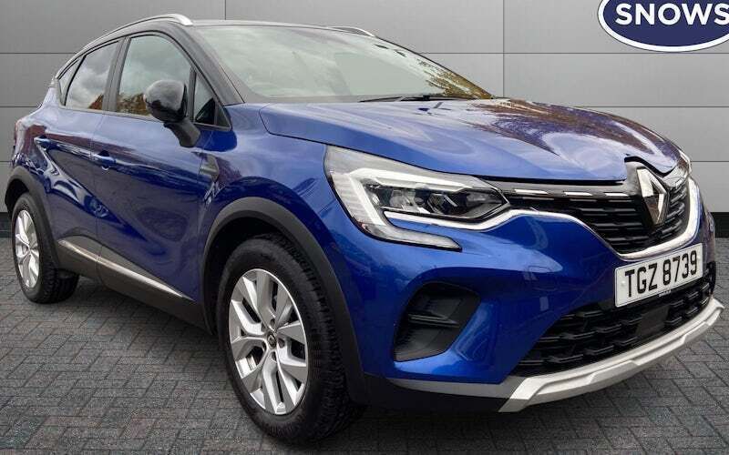 Blue Used 2021 Renault Captur Iconic SUV | £12,761 (Fair price) - Image 1/4