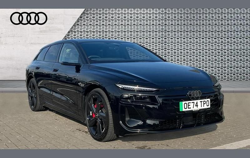 Black Used 2025 Audi e-tron Performance SUV | £58,392 - Image 1/4