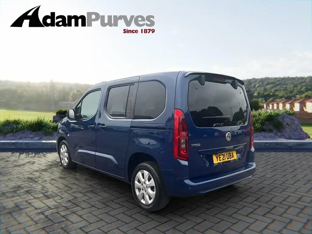 Used Vauxhall Combo S 2021 Blue MPV