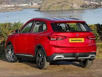 New MG ZS SE 115 HP (84 kW) 2026 Red SUV
