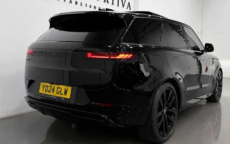 Used Land Rover Range Rover Sport Autobiography 300 HP (220 kW) 2026 SUV