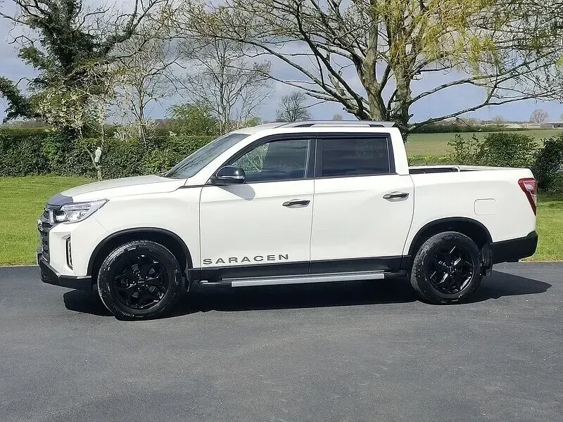 Used KGM Musso 202 HP (148 kW) 2025 Grand white Pickup