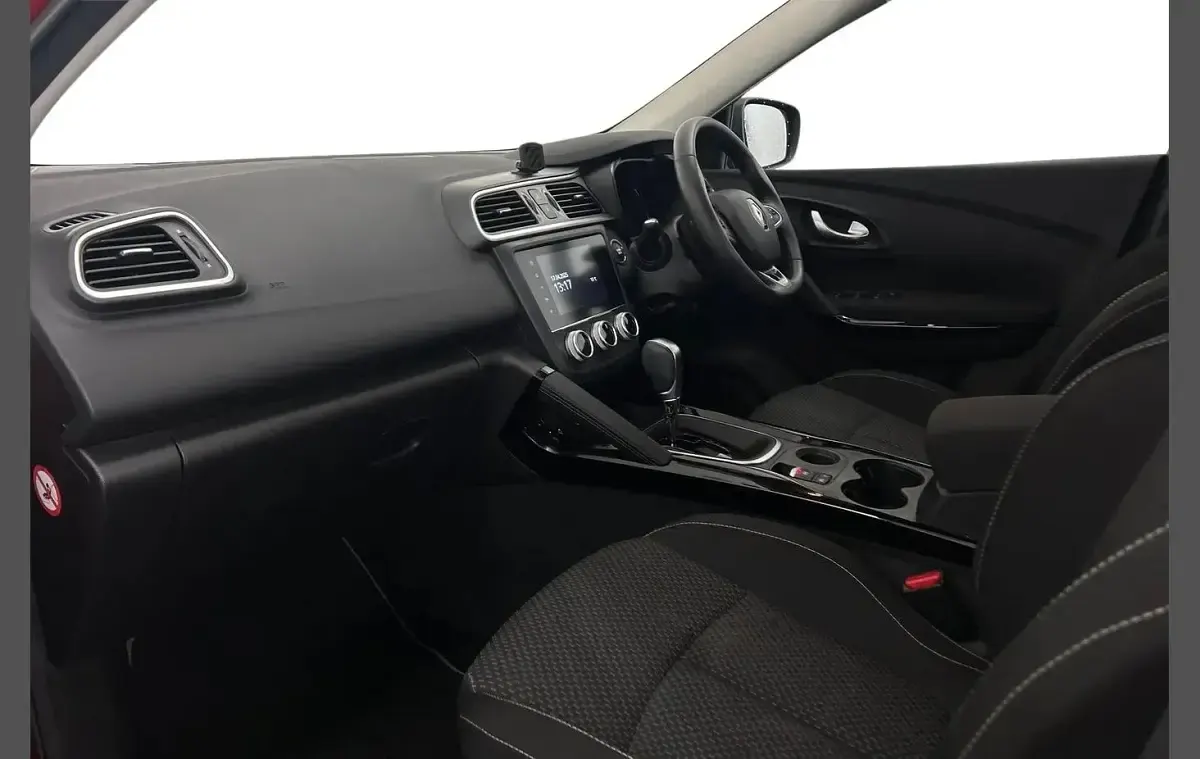 Used Renault Kadjar Iconic 140 HP (102 kW) 2021 Flame red  SUV