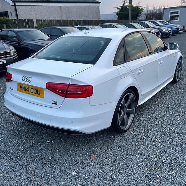 Used Audi A4 Black Edition 150 HP (110 kW) 2014 White Sedan
