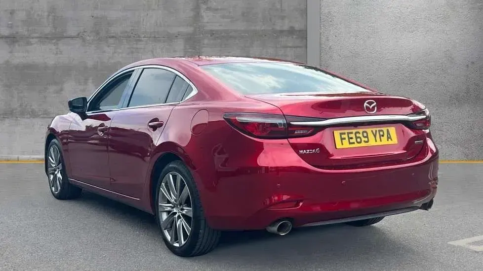 Second-hand Mazda 6 Inclusive 165 CP (121 kW) 2019 Roșu Berlinǎ