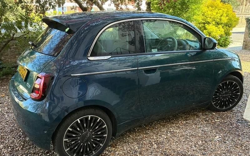 Used Fiat 500e 86 kW (118 HP) 2026 Hatchback