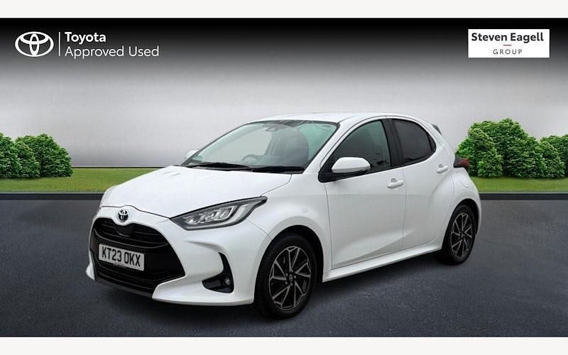 Used Toyota Yaris Hybrid Design 116 HP (85 kW) 2026 Hatchback