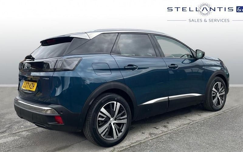 Used Peugeot 3008 Allure Premium 224 HP (164 kW) 2022 Estate