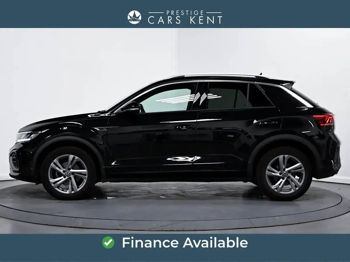 Used VW T-Roc R-line 150 HP (110 kW) 2024 Black SUV