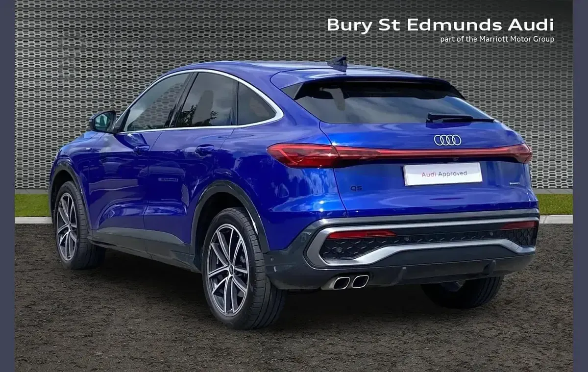 Begagnad Audi Q5 Sportback S-Line 204 HK (150 kW) 2025 Blå SUV