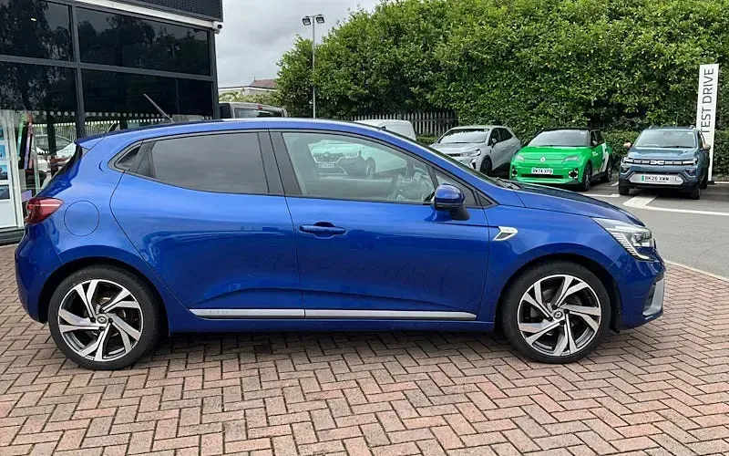 Used Renault Clio RS Line 131 HP (96 kW) 2020 Hatchback