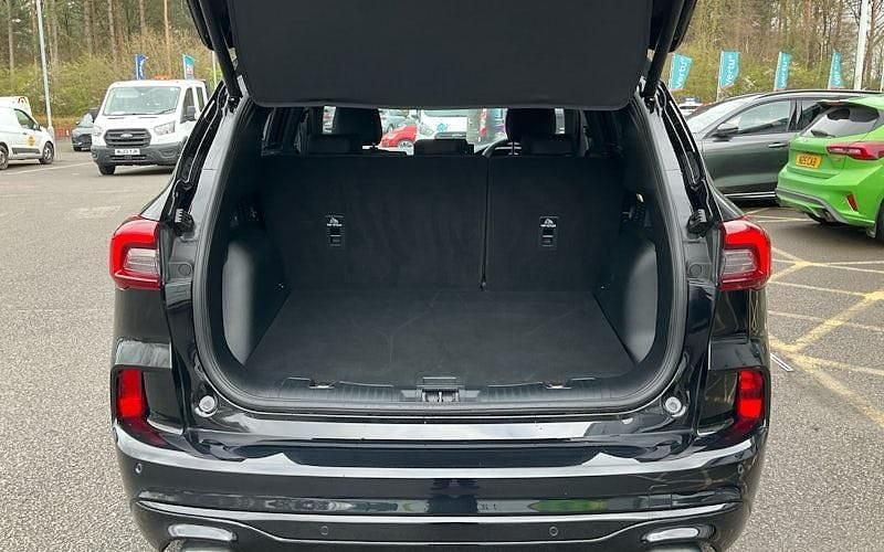 Begagnad Ford Kuga ST-Line 150 HK (110 kW) 2026 SUV