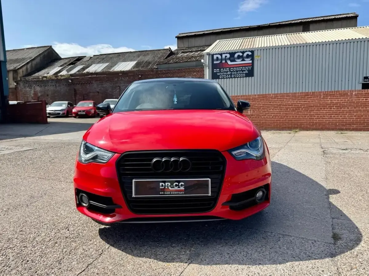 Usado Audi A1 Sportback S-Line 86 CV (63 kW) 2014 Rojo Utilitario