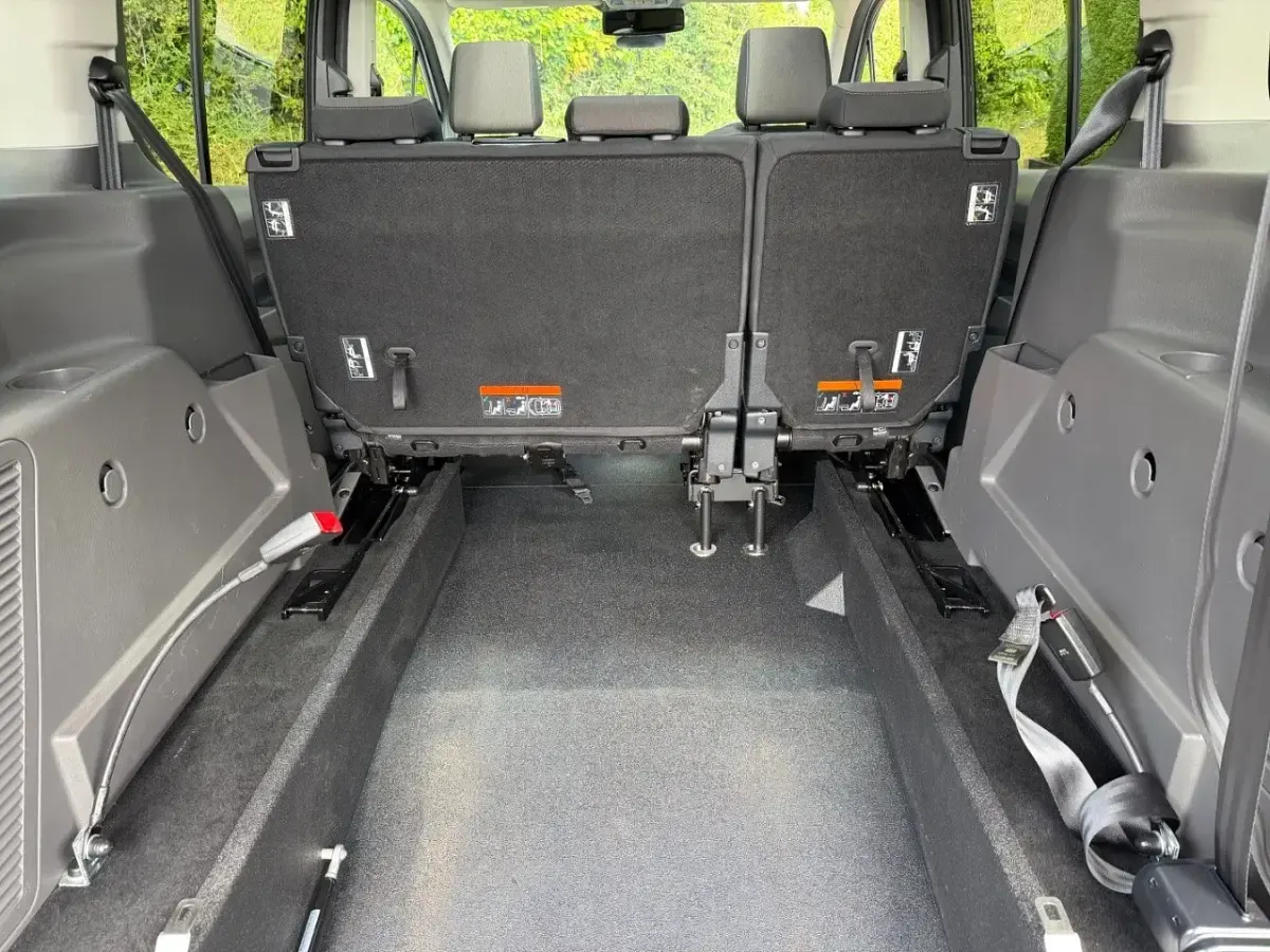 Used Ford Grand Tourneo Connect Titanium 2021 Silver