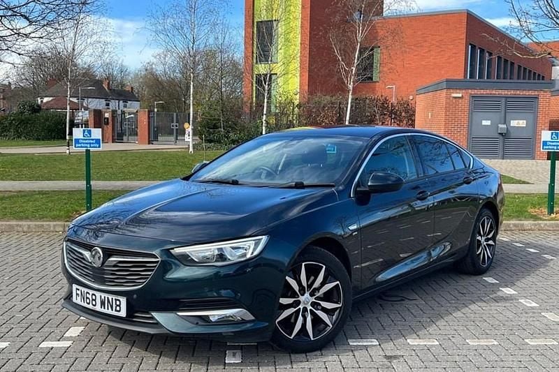 Second-hand Vauxhall Insignia Sport 170 CP (125 kW) 2018