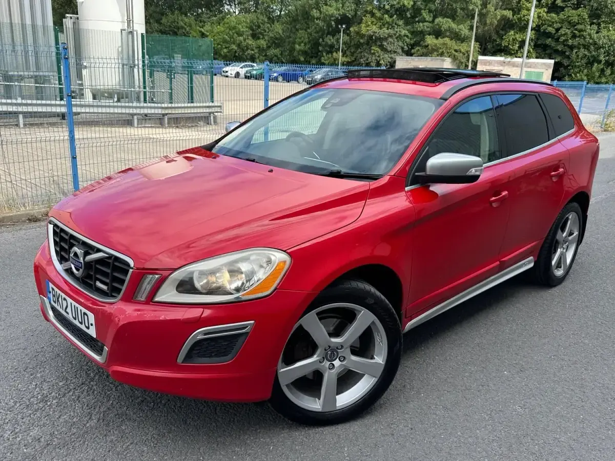 Used Volvo XC60 R-Design 2012 Red SUV