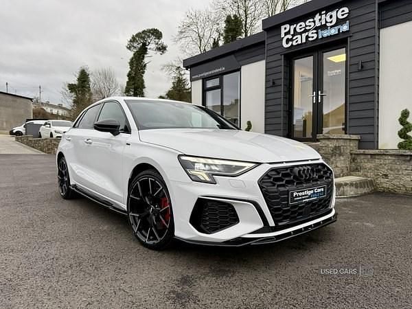 Used Audi A3 e-tron Competition 2022 White Hatchback