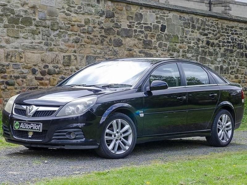 Used Vauxhall Vectra SRi 2006 Black Hatchback