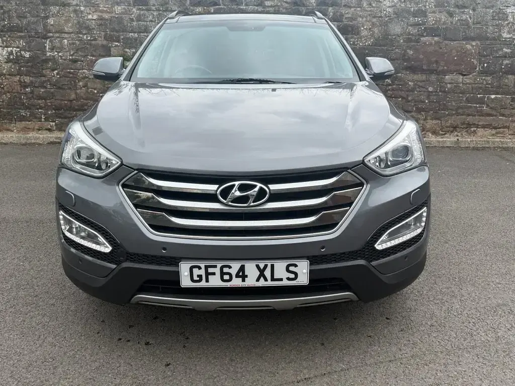 Used Hyundai Santa Fe Premium SE 194 HP (142 kW) 2014 Silver SUV