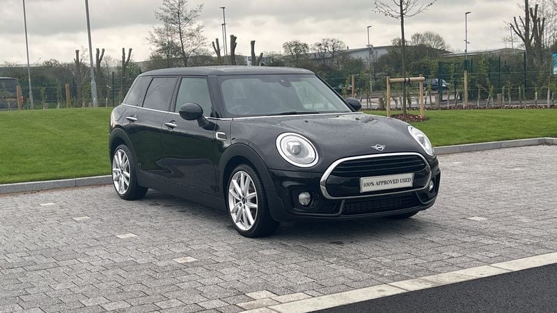 Black Used 2018 Mini Cooper Clubman Estate | £14,995 (Fair price) - Image 1/4