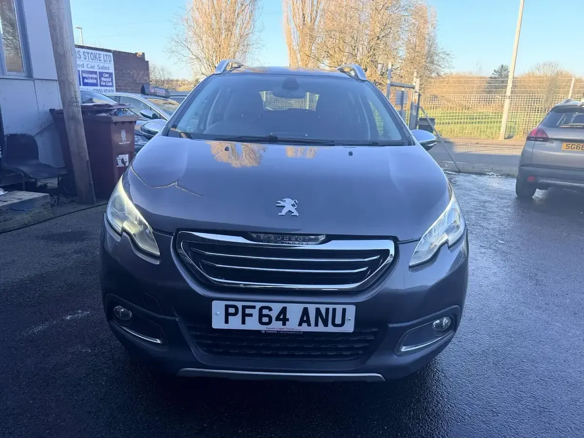 Used Peugeot 2008 Allure 92 HP (67 kW) 2015 Grey SUV