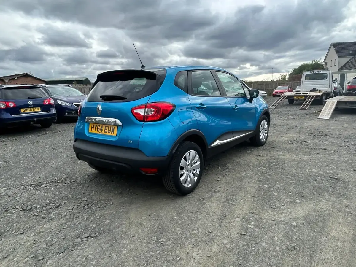 Used Renault Captur Expression+ 2014 Blue SUV