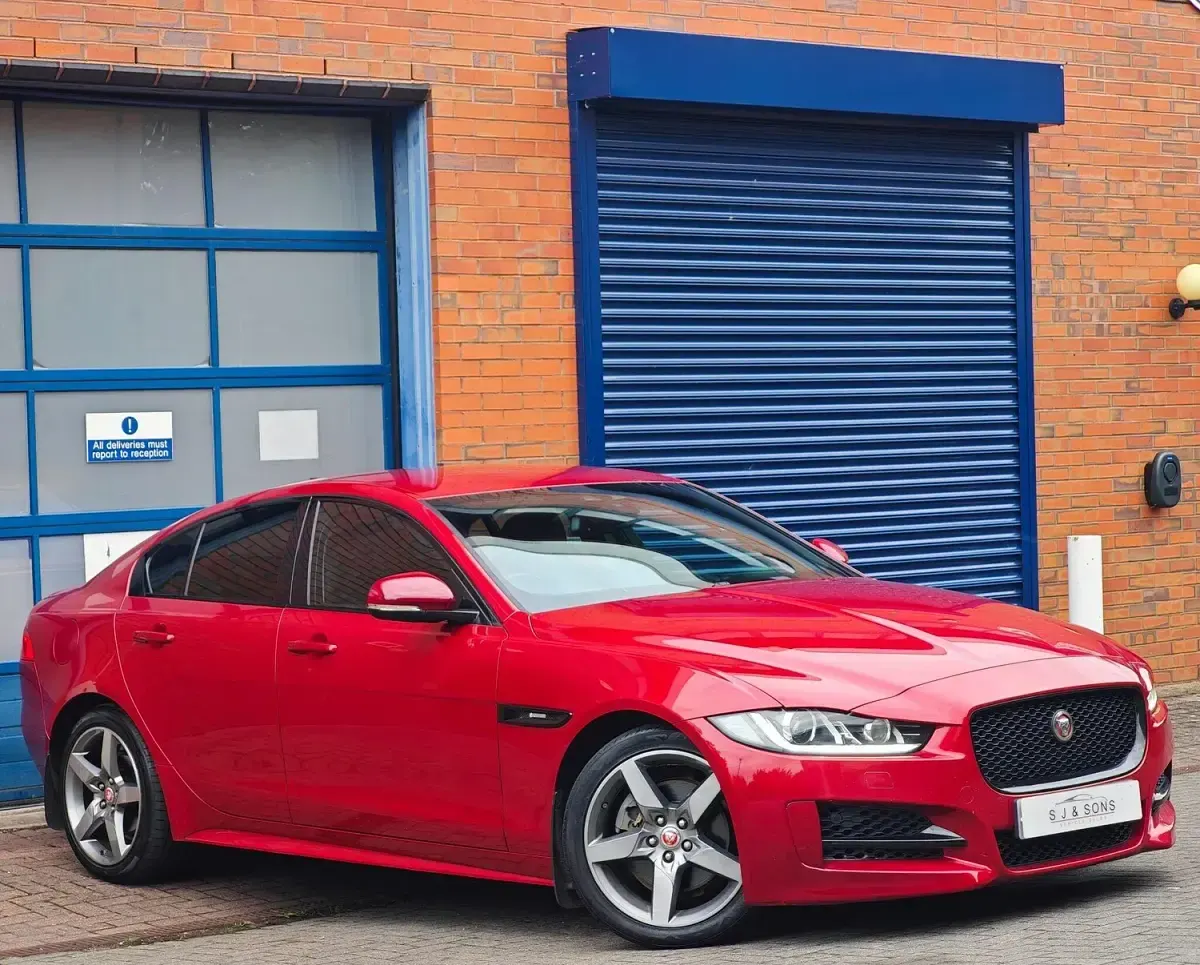 Used Jaguar XE R-Sport 2015 Red Sedan