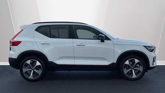 Used Volvo XC40 Plus 194 HP (142 kW) 2026 SUV